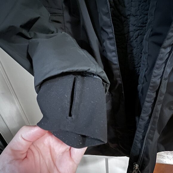 Lululemon Polar Parka Size 8 Black - Picture 4 of 7